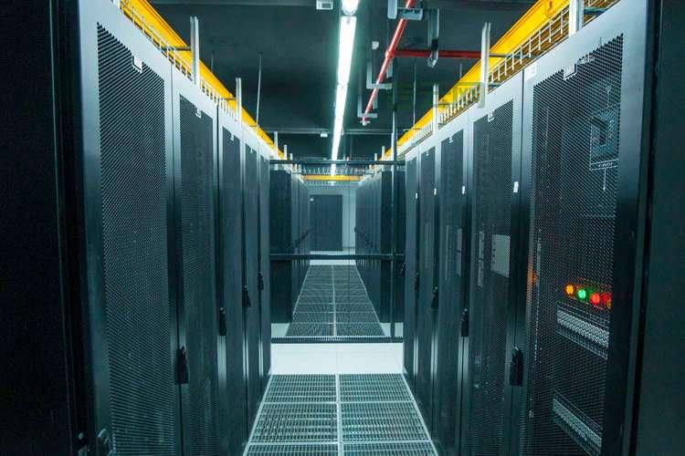 抗投诉VPS推荐：免备案、稳定可靠的外贸首选