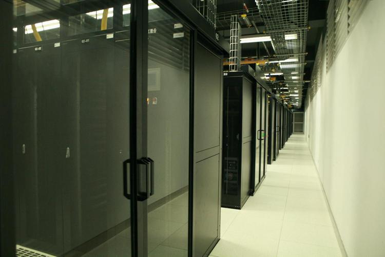 重庆VPS租用详解：如何选择最佳虚拟服务器