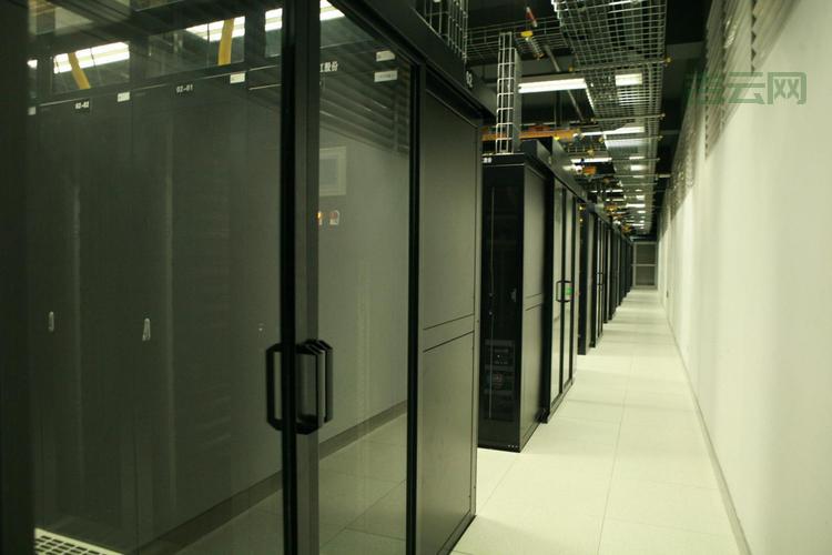 国外vps服务器租用