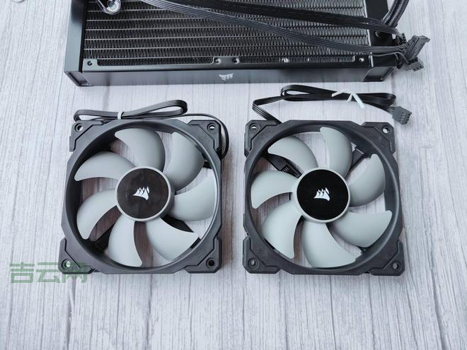 美国独立主机推荐：性能与灵活性结合