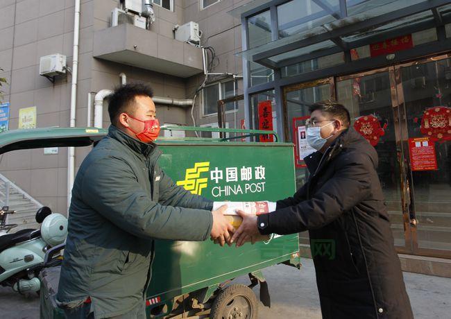 邮政快递人工客服24小时在线吗？怎么联系？