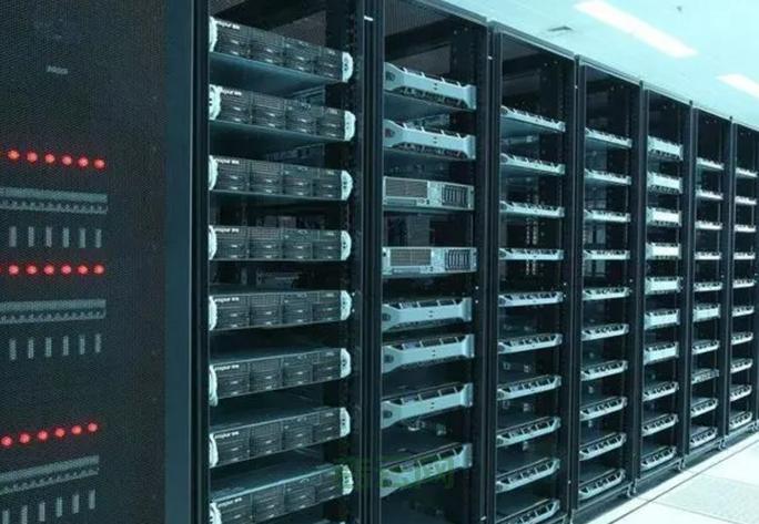 上海服务器托管服务商对比，帮你找到最合适的！